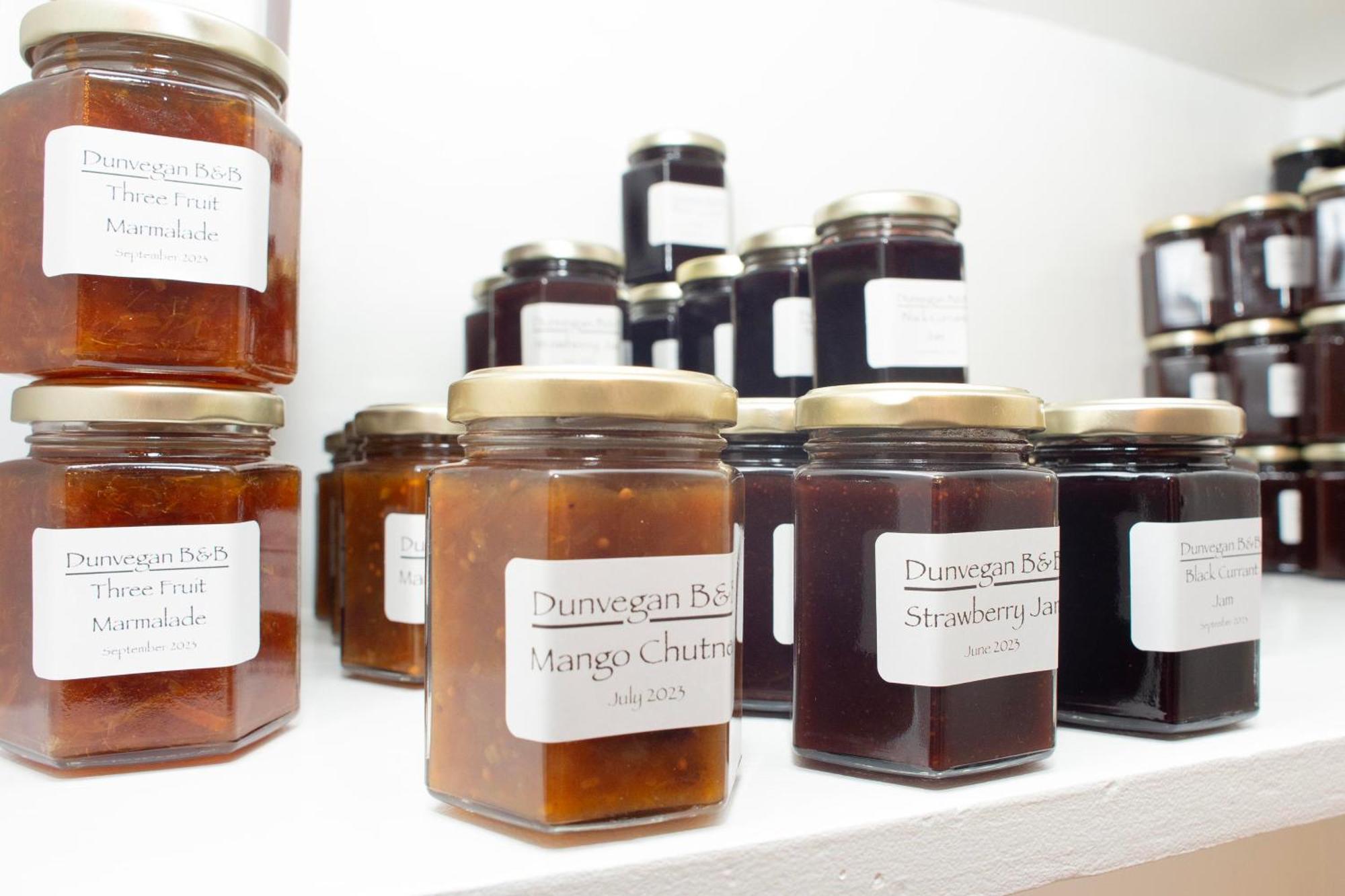 Dunvegan B&B Dufftown Bagian luar foto