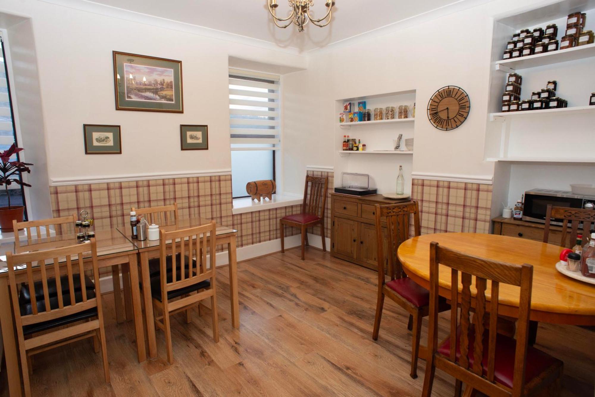 Dunvegan B&B Dufftown Bagian luar foto